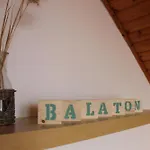 Apartment Rozsahaz *