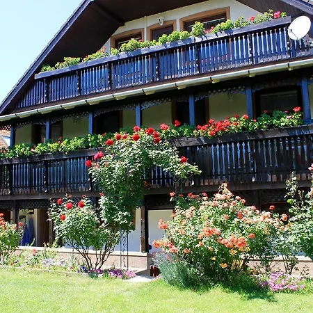 アパート Rozsahaz バラトンフレド