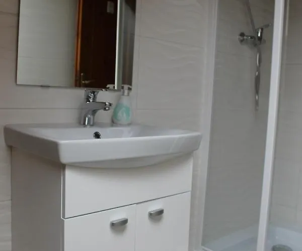 Rozsahaz بالاتونفوريد